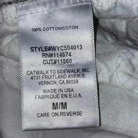 Women’s Pleione blouse size medium - Picture 7 of 7